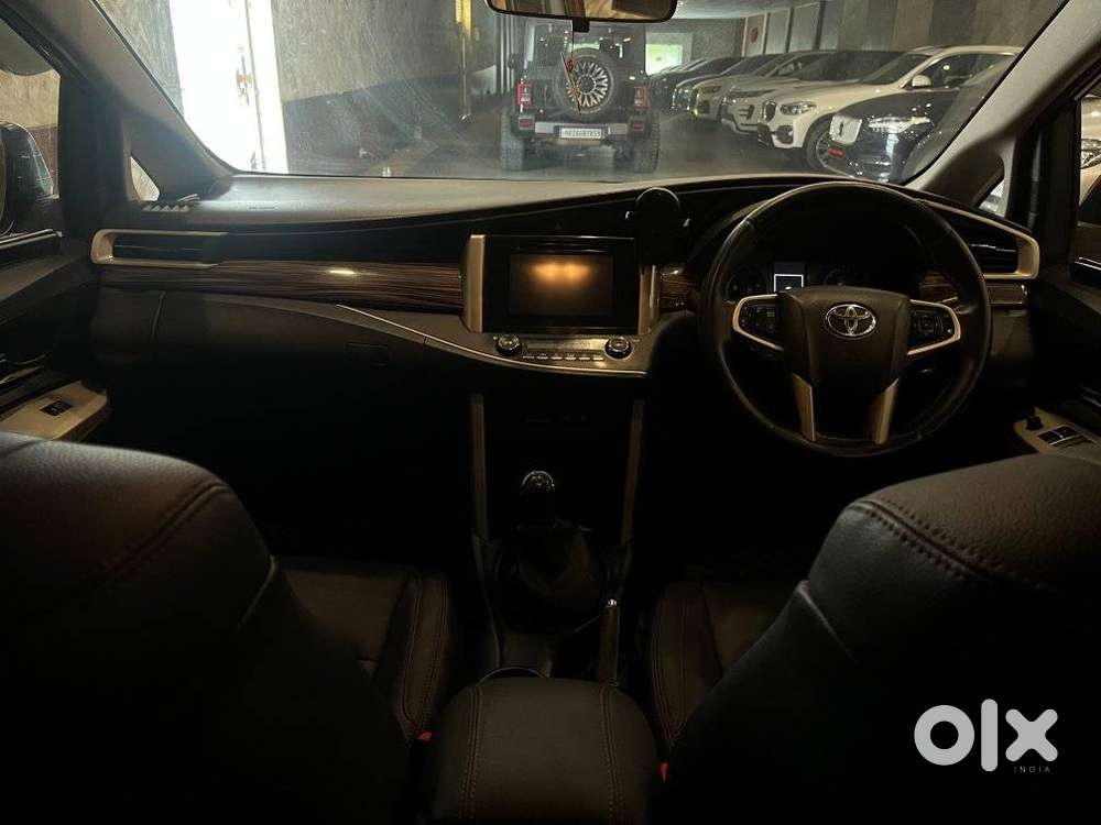 Toyota Innova Crysta Touring Sport 2.4 Mt, 2017, Diesel