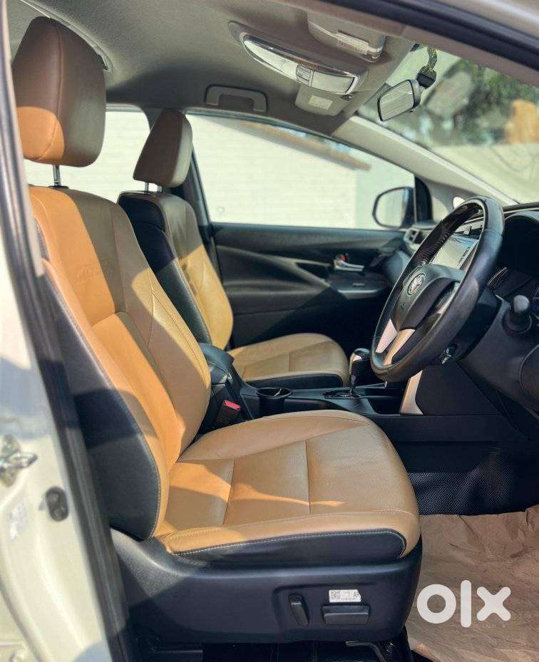 Toyota Innova Crysta Zx 2.4 Diesel 7 Seater, 2022, Diesel