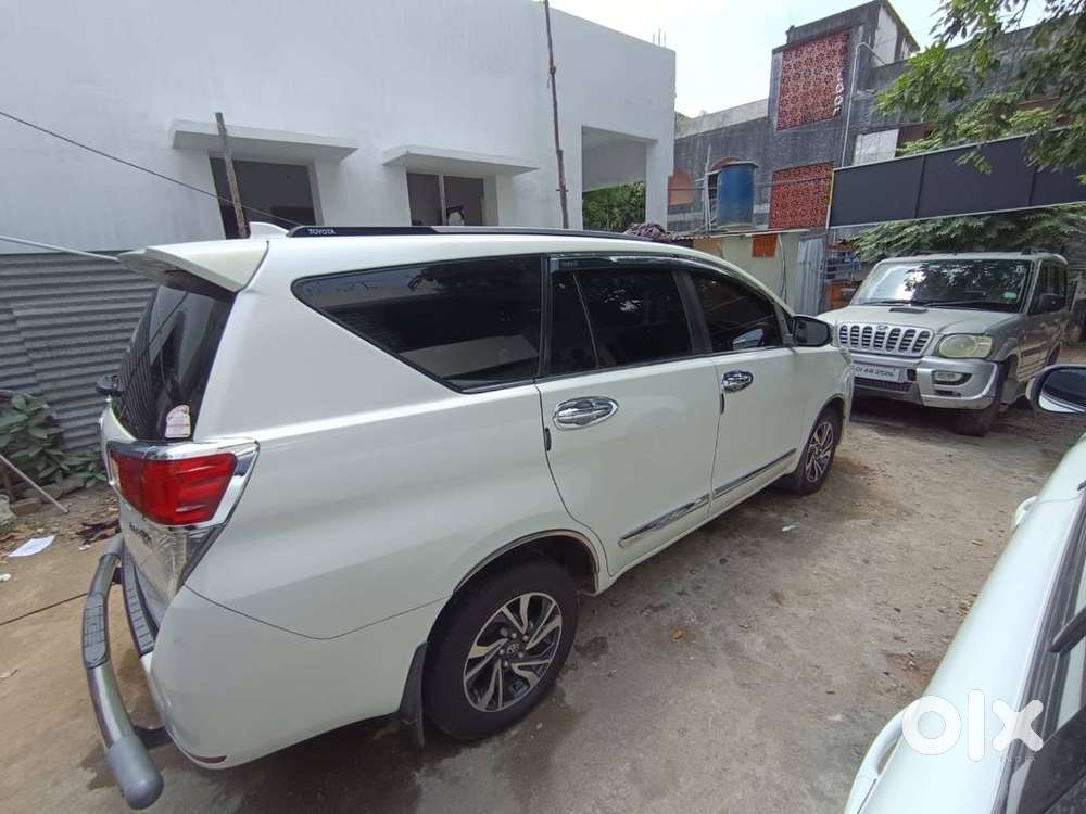Toyota Innova Crysta 2.4 V 7 Seater 2021 Diesel Manual Single Owner