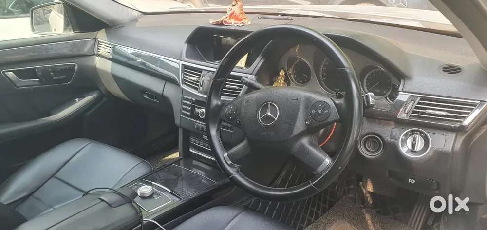 Mercedes-benz E-class 2012
