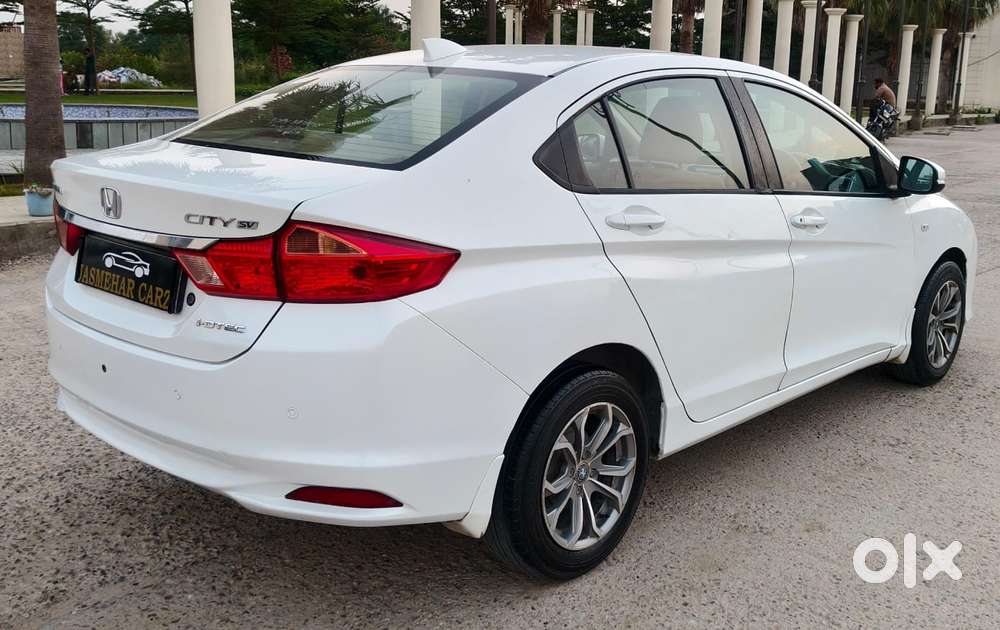 Honda City I-vtec Sv, 2015, Diesel