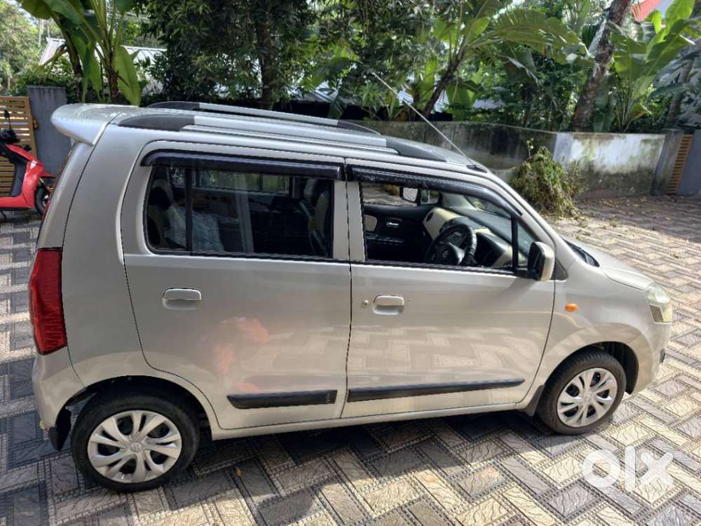 Maruti Suzuki Wagon R Vxi Optional, 2017, Petrol