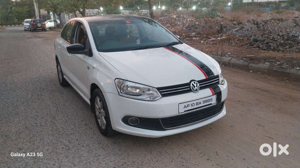 Volkswagen Vento 2010-2013 Petrol Highline, 2012, Petrol