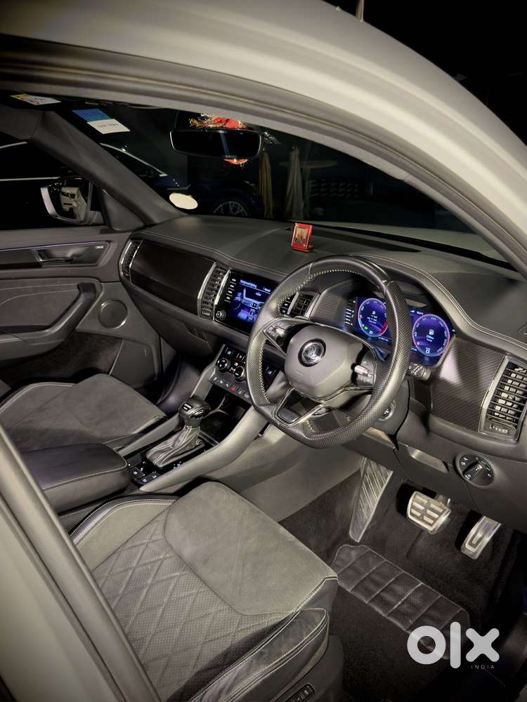 Skoda Kodiaq 2.0 Sportline Tsi Dsg, 2023, Petrol