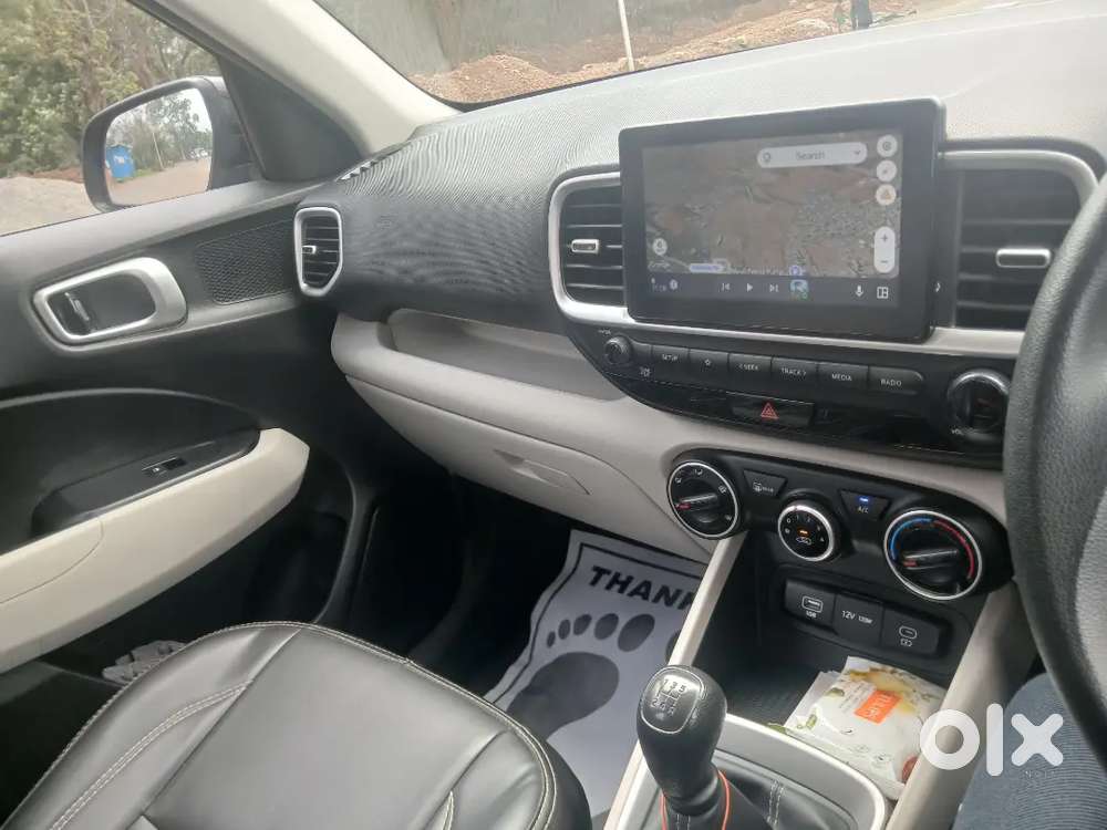 Hyundai Venue S Petrol 2023