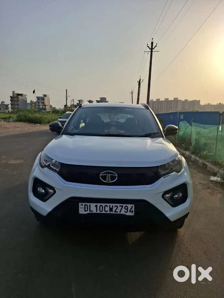 Tata Nexon 2023 Petrol 32500 Km Driven