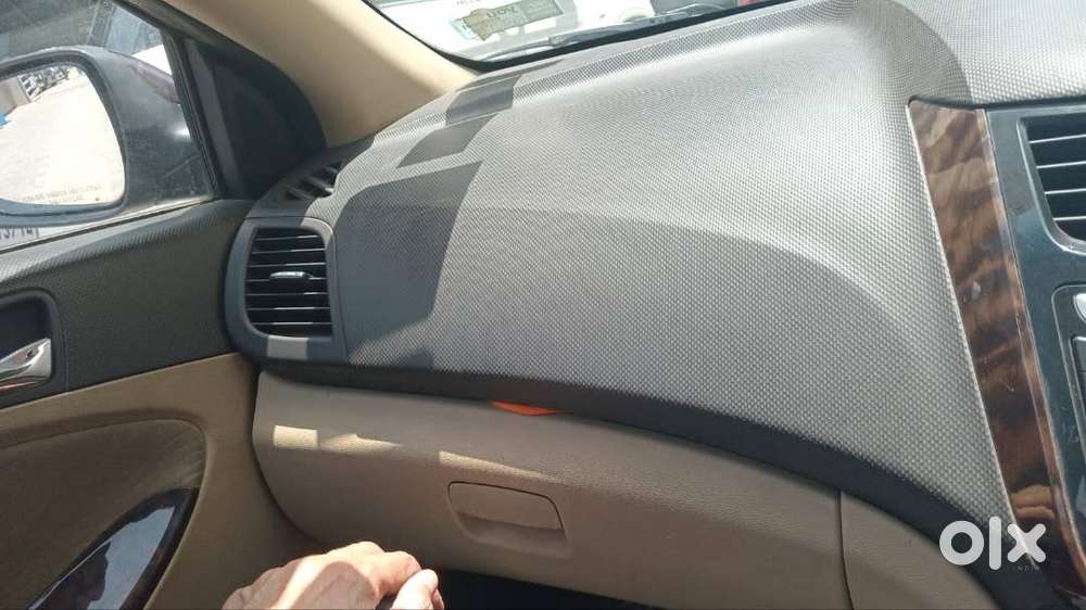Hyundai Petrol Verna Car