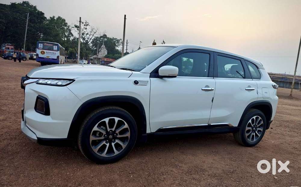 Maruti Suzuki Grand Vitara 1.5 Zeta Smart Hybrid At, 2023, Petrol