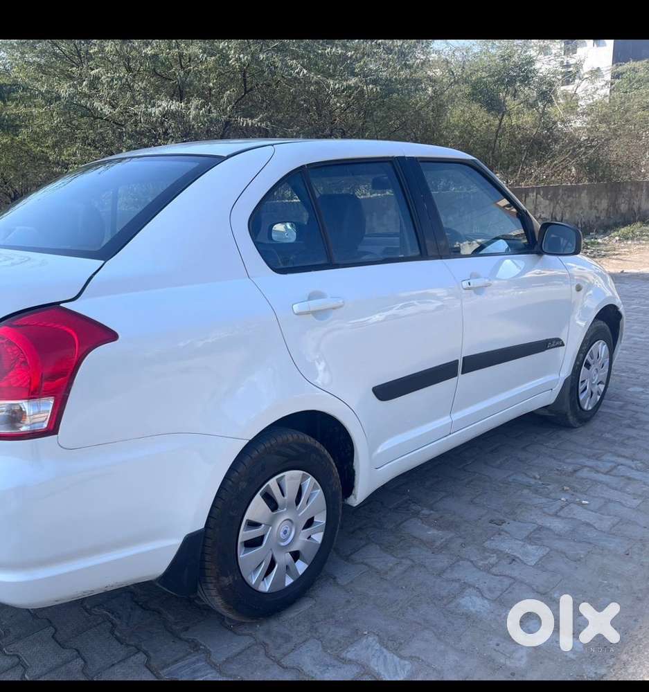 Maruti Suzuki Swift Dzire 2011