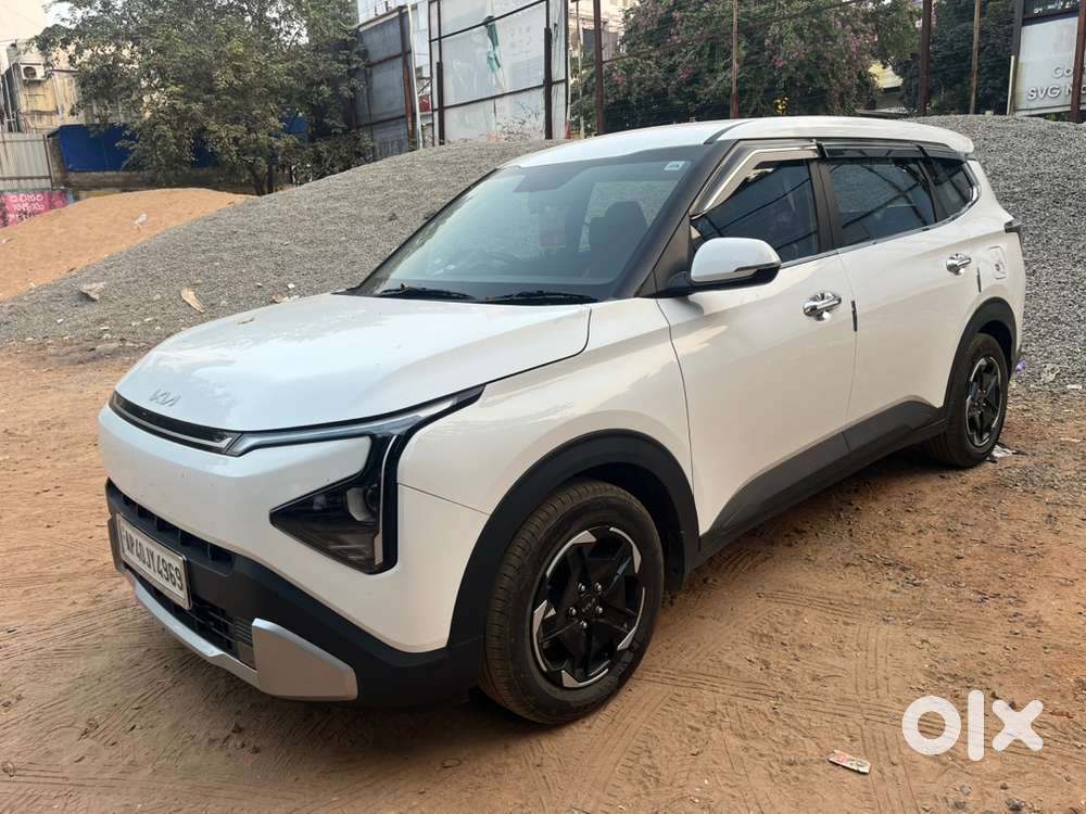 Kia Carens Clavis 2025 Manual First Owner