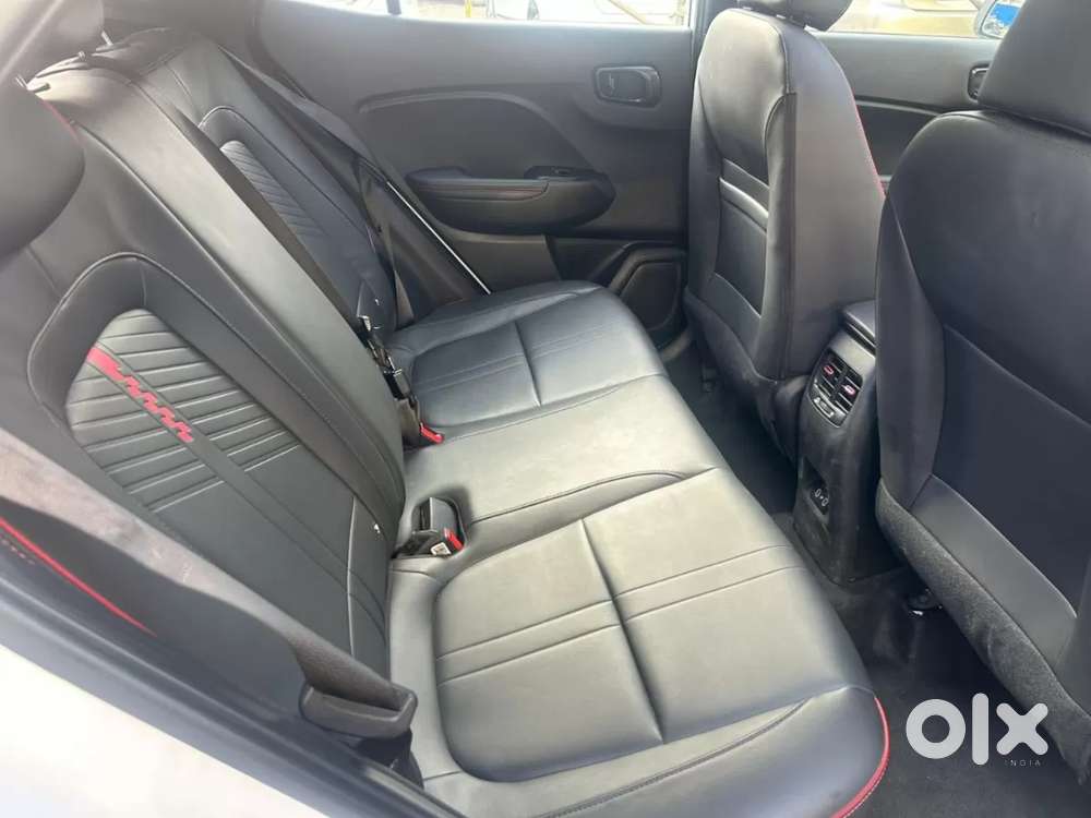 Hyundai Venue N Line N8 Dct, 2023, Petrol