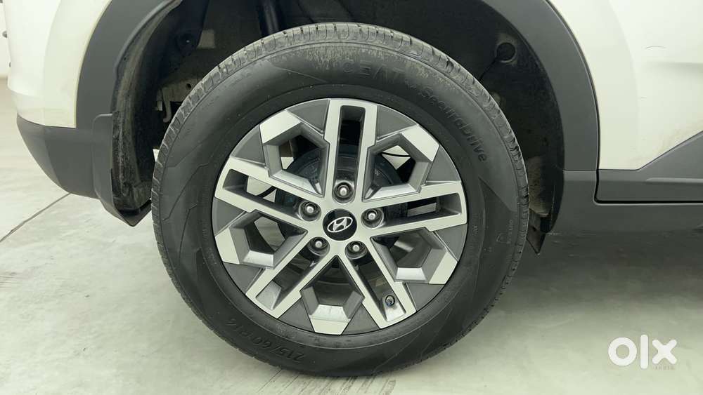 Hyundai Venue 1.0 Sx (o) Turbo Dct, 2024, Petrol