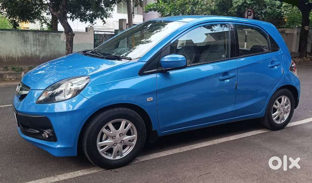 Honda Brio V Mt, 2012, Petrol