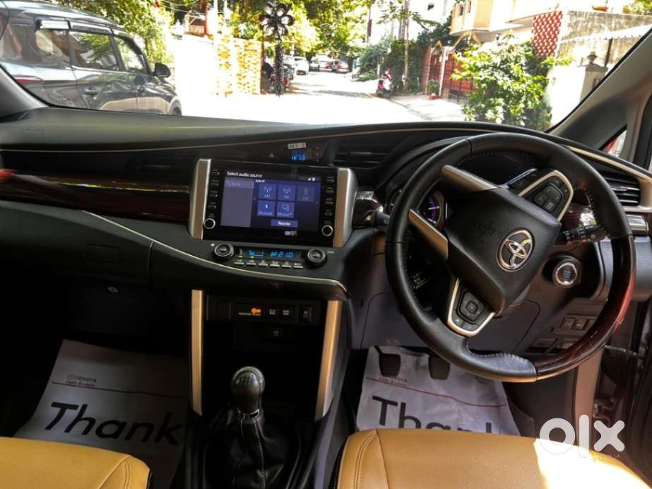 Toyota Innova Crysta 2.4 V 7 Str, 2023, Diesel