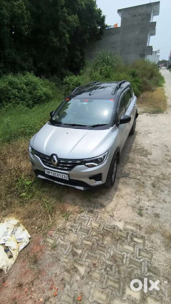 Renault Triber 1.0 Rxz 2024 Dual Tone