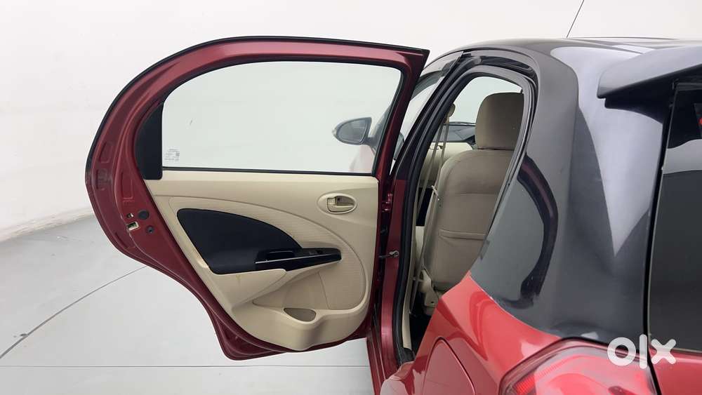 Toyota Etios Liva 2014-2016 Vx, 2017, Petrol