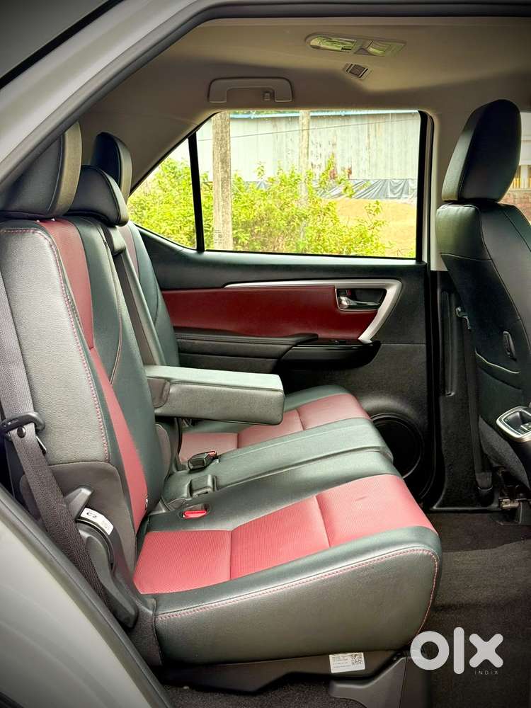 Toyota Fortuner Legender 4x2 At 2.8, 2022, Diesel