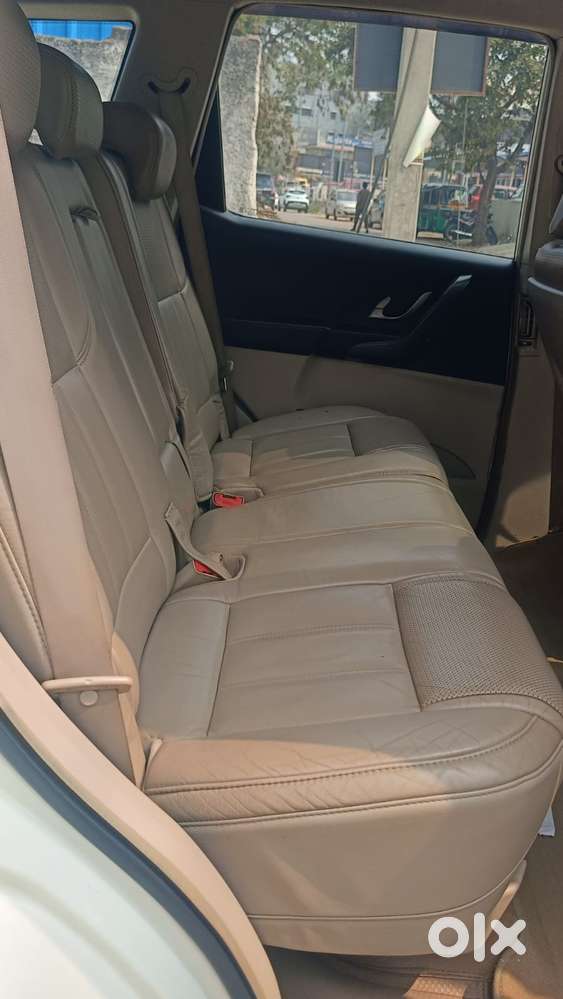 Mahindra Xuv500 W10 Awd, 2015, Diesel