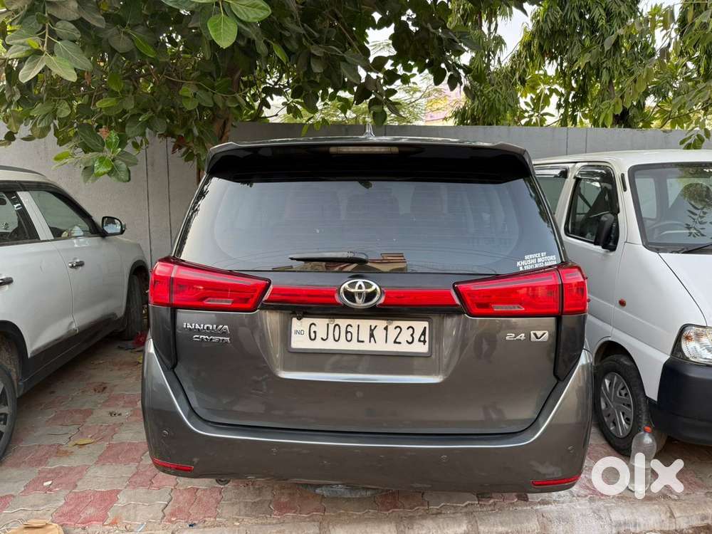 Toyota Innova Crysta 2018 Km Driven