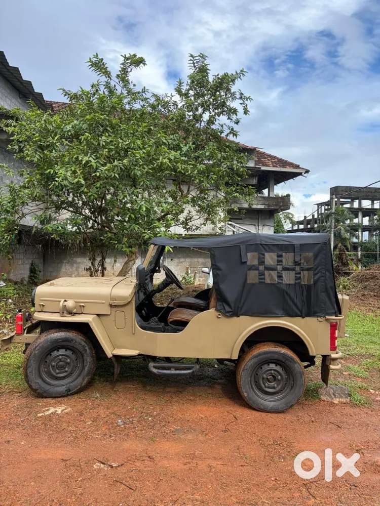Mahindra Jeep 1995