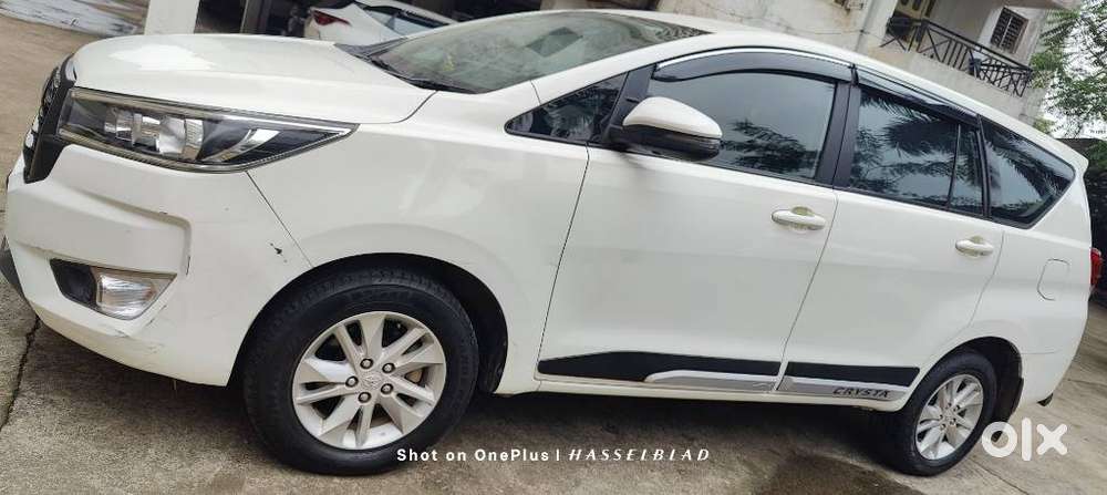 Toyota Innova Crysta 2.4 G Mt 8s, 2024, Diesel