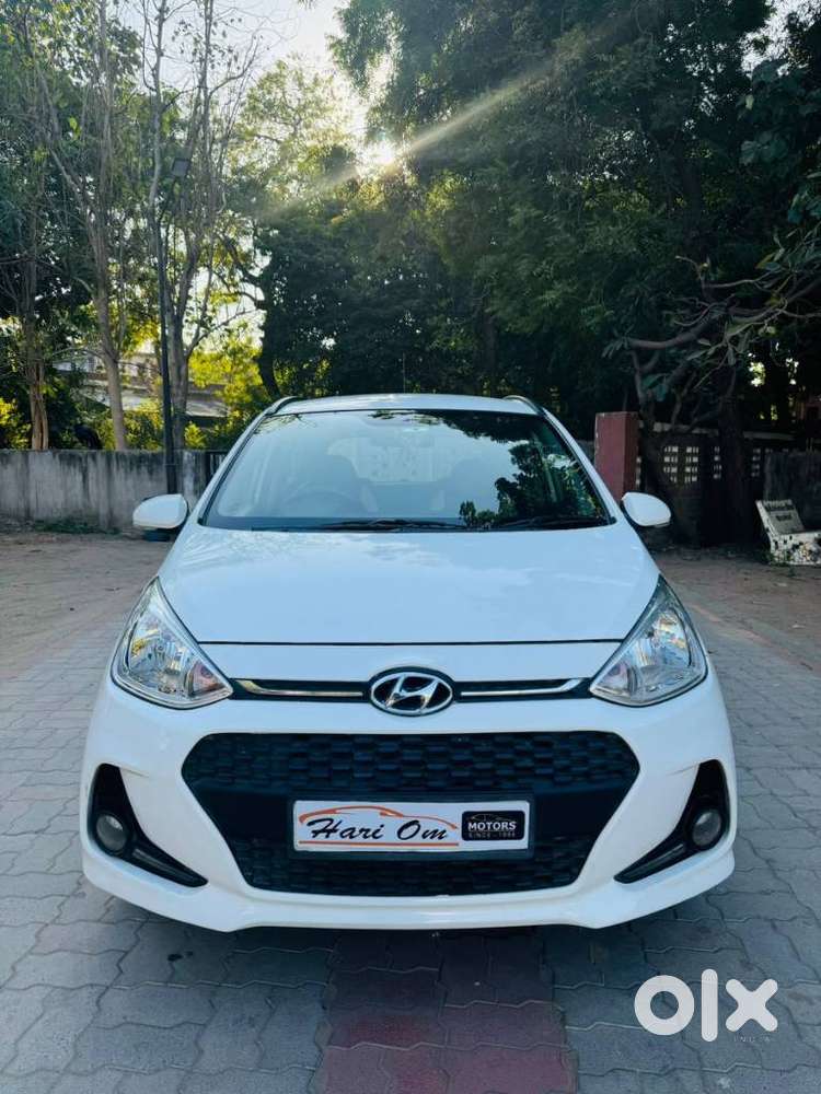 Hyundai Grand I10 Sportz Edition, 2017, Petrol