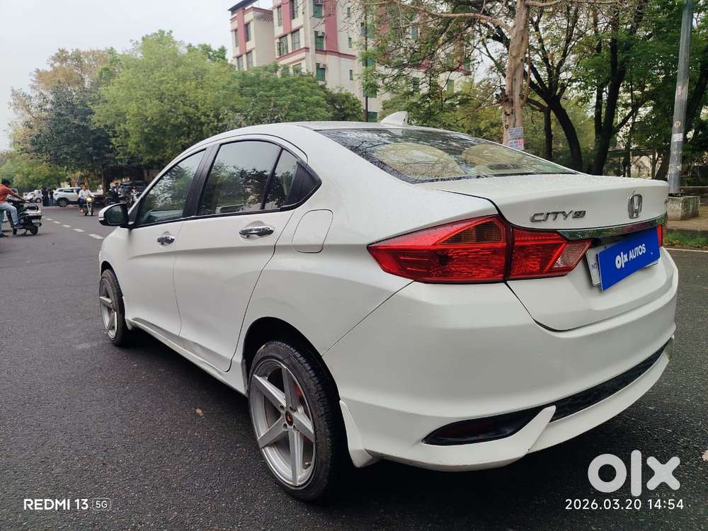 Honda City I-vtec V, 2018, Petrol