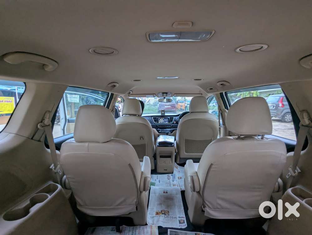 Kia Carnival Premium, 2021, Diesel