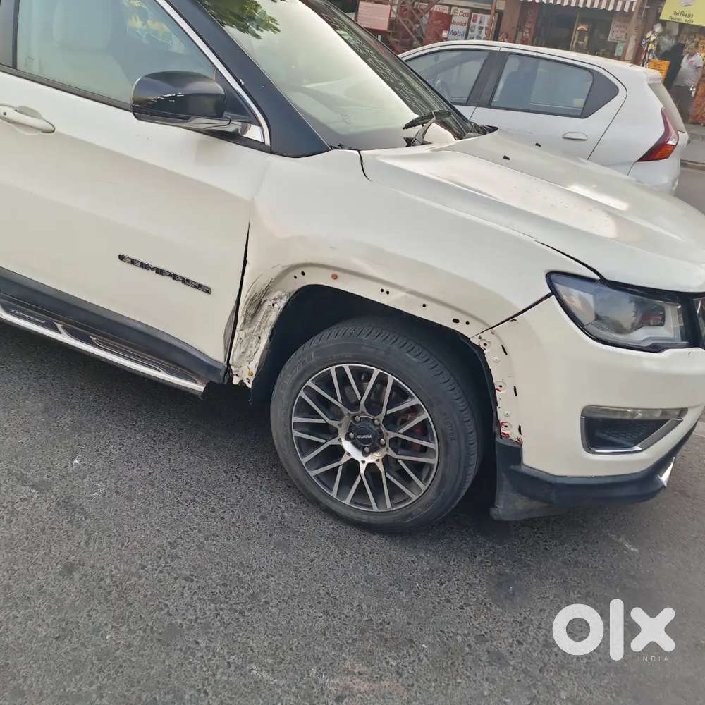 Jeep Compass Petrol 2017 Good Condition