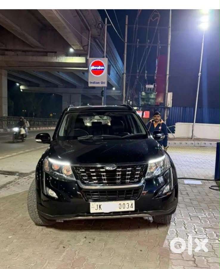 Mahindra Xuv500 Diesel 2019 Year