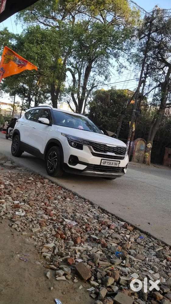 Kia Seltos 2023 Petrol Well Maintained With Service Record