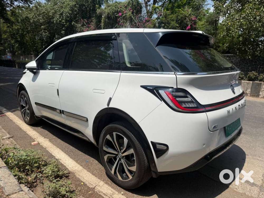 Mg Windsor Ev Essence, 2025, Electric