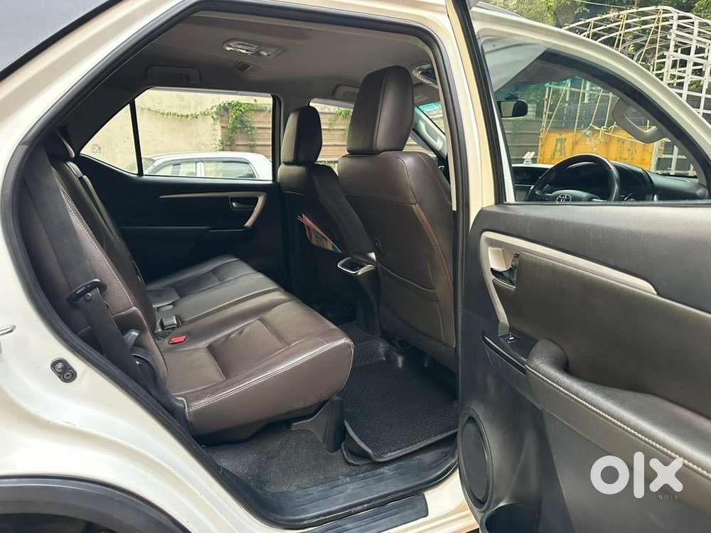 Toyota Fortuner 4*2