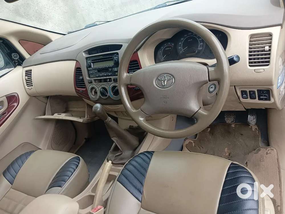 Toyota Innova 2.5 Vx 2006