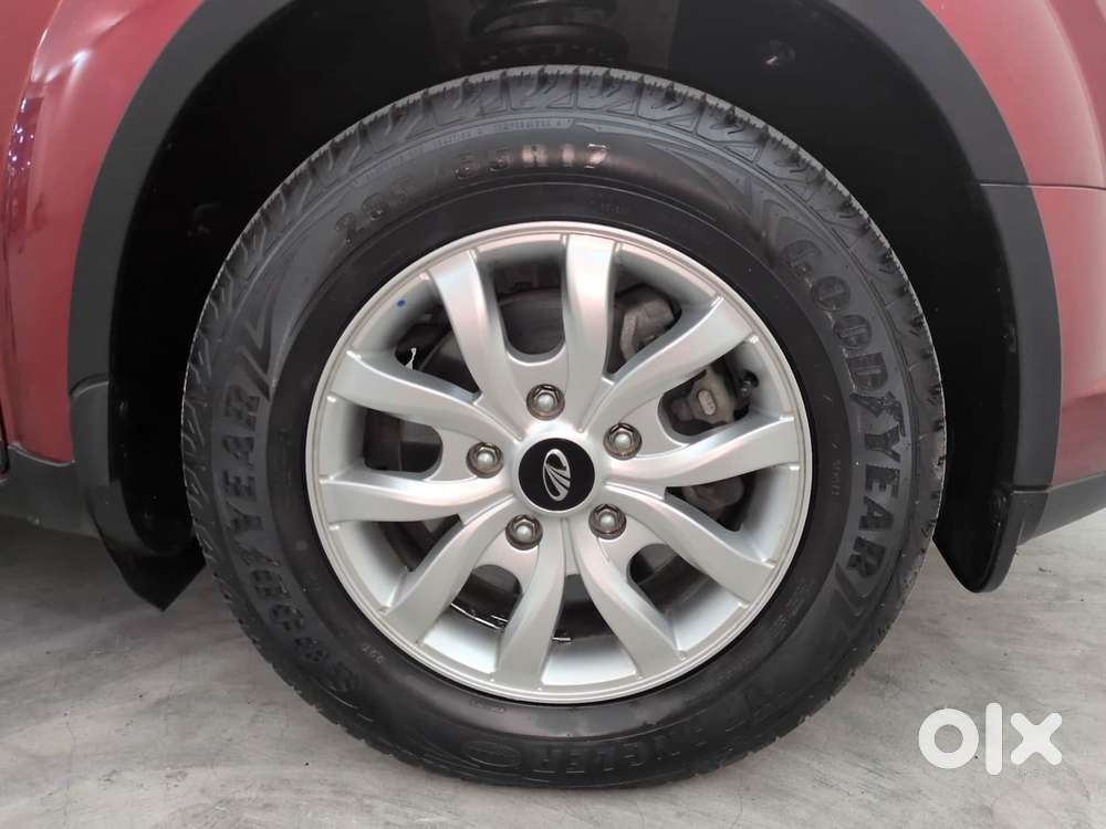 Mahindra Xuv500 At G 2.2 Mhwak, 2019, Petrol