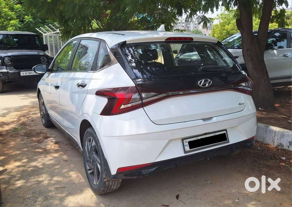 Hyundai I20 Asta (o) 1.0 Turbo Dct, 2022, Petrol