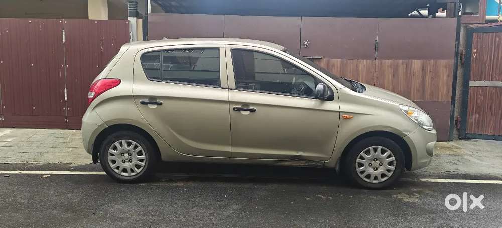Hyundai I20 Era With Excellent Condition And Good Maintenance