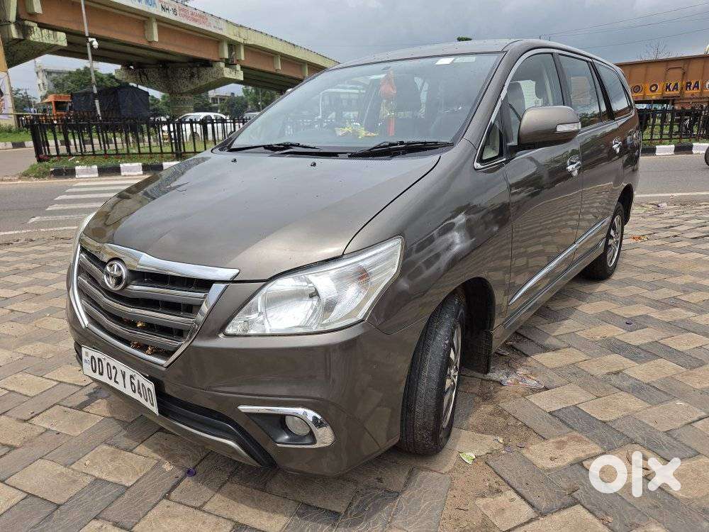 Toyota Innova 2.5 V 7 Str, 2016, Diesel
