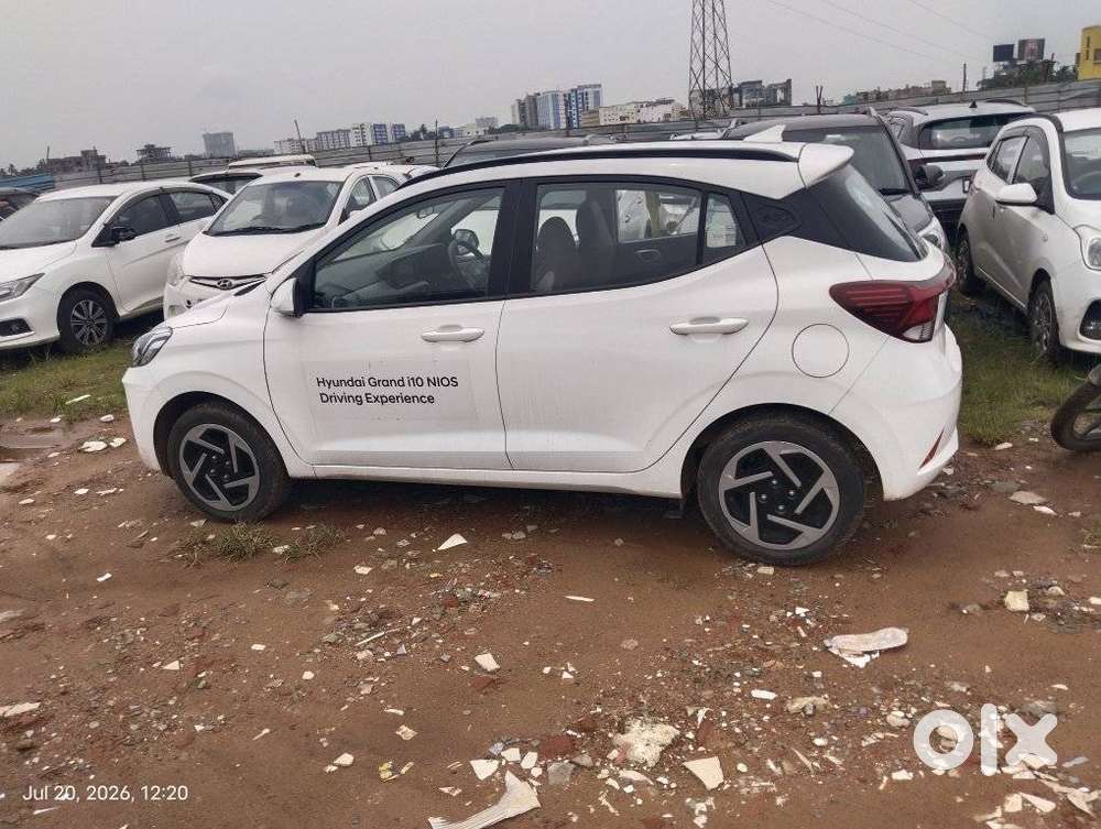 Hyundai Grand I10 Nios, 2024, Petrol