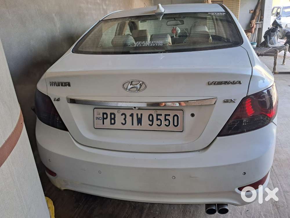 Hyundai Fluidic Verna 2013