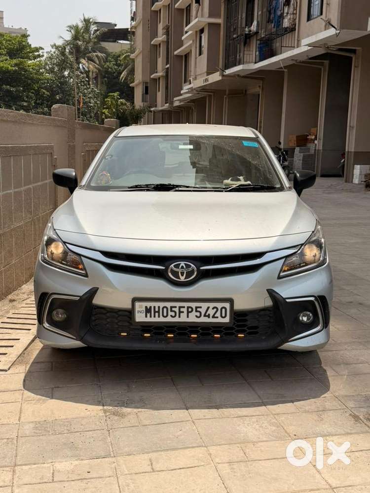 Toyota Glanza 2024 Petrol Well Maintained