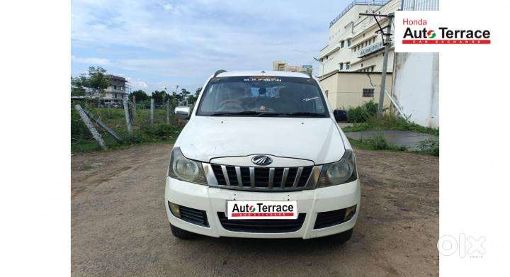 Mahindra Quanto C8, 2013, Diesel