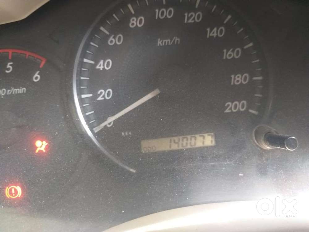 Toyota Innova 2012 Diesel Well Maintained