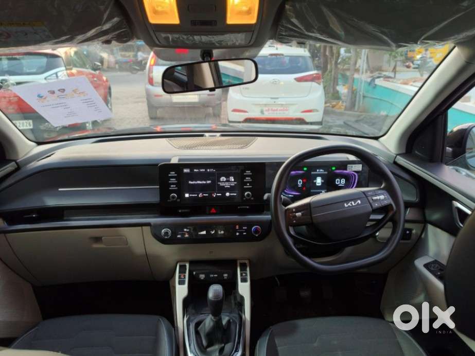 Kia Carens Clavis G 1.5 6mt, 2025, Petrol