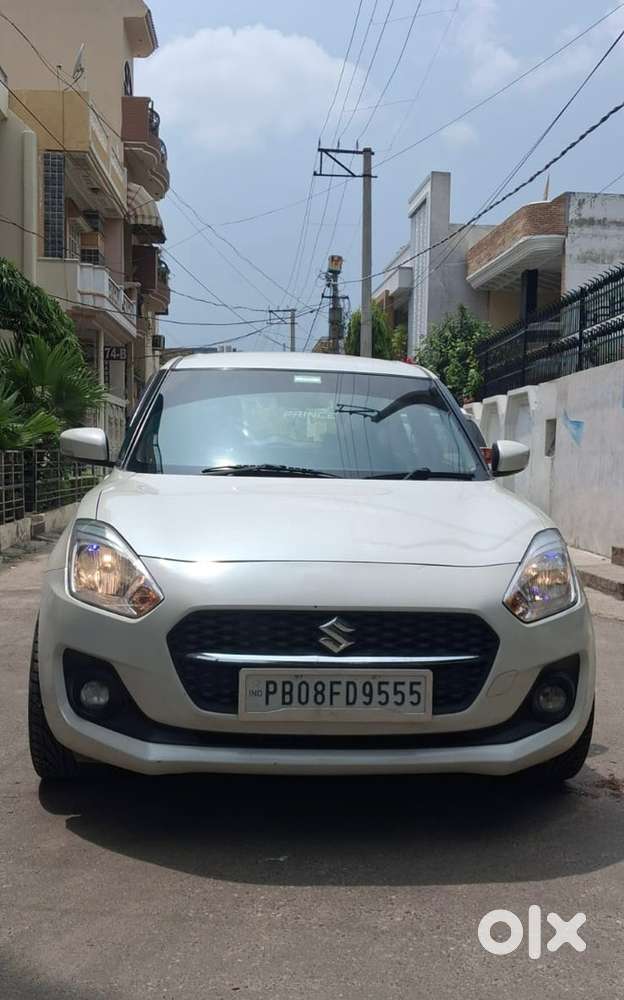 Maruti Suzuki Swift Petrol 2023