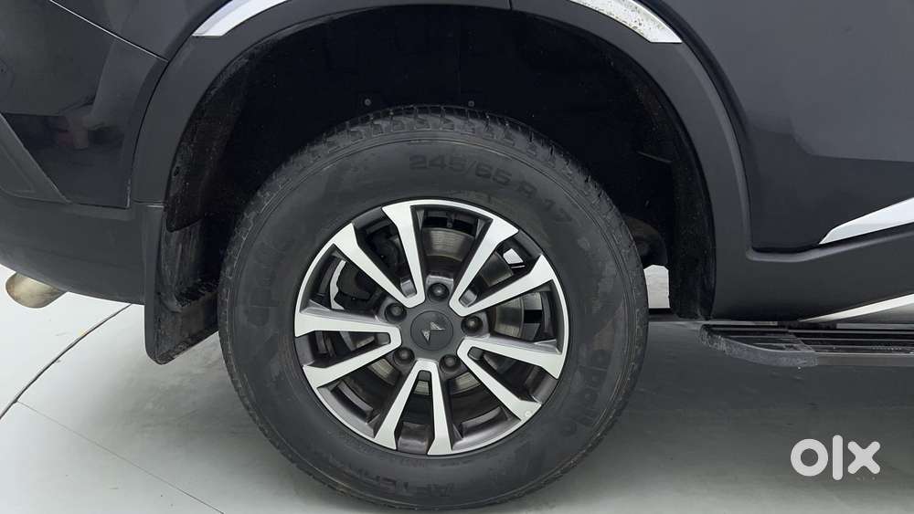 Mahindra Scorpio N Z8 Petrol At 7 Str, 2024, Petrol