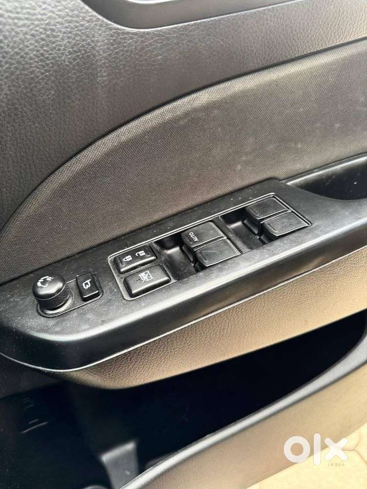 Maruti Suzuki Swift 1.2 Vxi (o), 2015, Petrol
