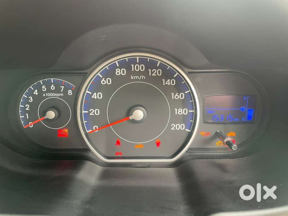 Hyundai I10 Petrol Sportz 2011