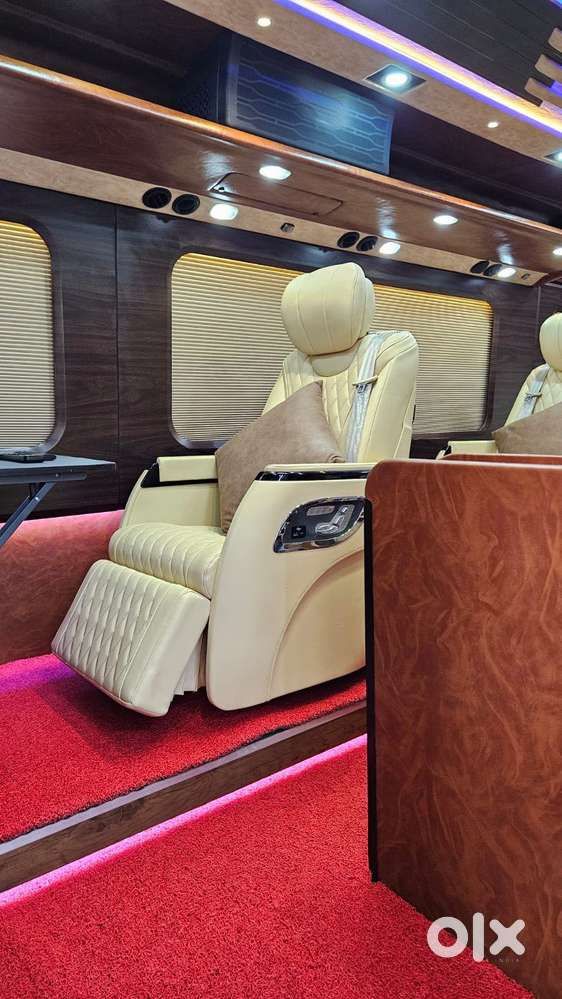 Force Motors Trax Cruiser 12 Str Ac, 2024, Diesel