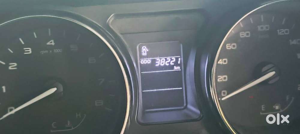 Tata Nexon Amt Xza Plus, 2018, Petrol